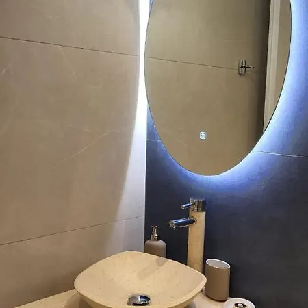 Urban Elegance Retreat In Palaio Faliro Athen Exterior foto